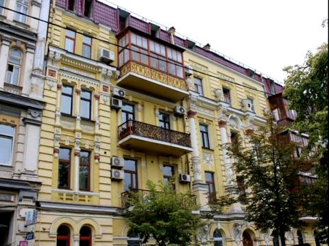 коммерческая по адресу Евгения Чикаленко ул. (Пушкінська), 33