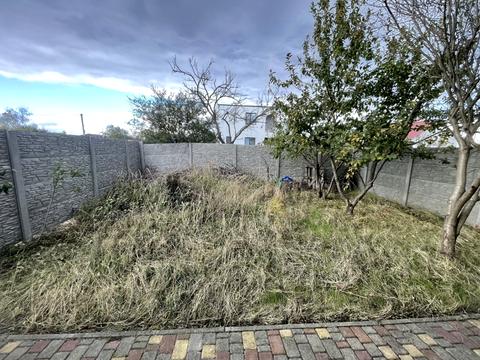 будинок за адресою Вишнева вул.