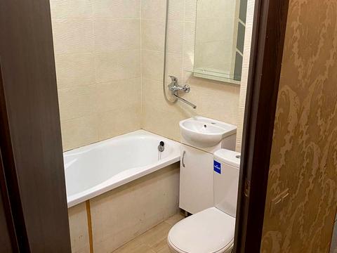 квартира за адресою Миколи Ушакова вул., 10