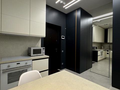 квартира за адресою Джона Маккейна вул. (Івана Кудрі), 1