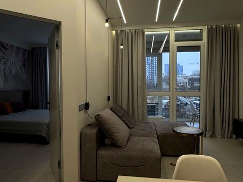 квартира за адресою Джона Маккейна вул. (Івана Кудрі), 1