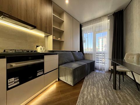 квартира по адресу Героев Небесной Сотни просп., (Будинок 20/10)