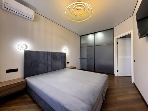 квартира по адресу Героев Небесной Сотни просп., (Будинок 20/10)