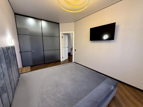 квартира по адресу Героев Небесной Сотни просп., (Будинок 20/10)