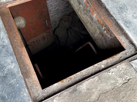 паркомісце за адресою Симона Петлюри вул. (Черняховського), 18/1