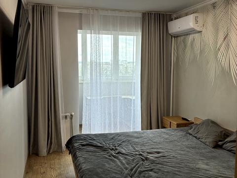 квартира за адресою Героїв Десантників вул., 23