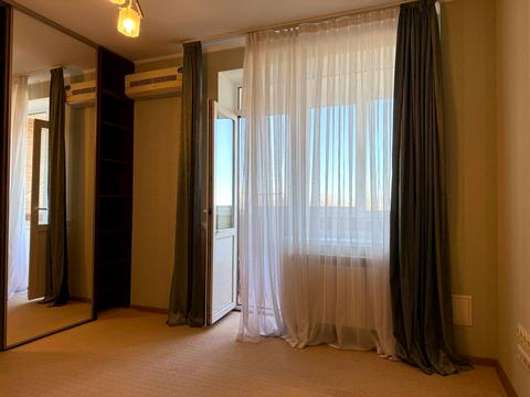 квартира за адресою Миколи Амосова вул., 4