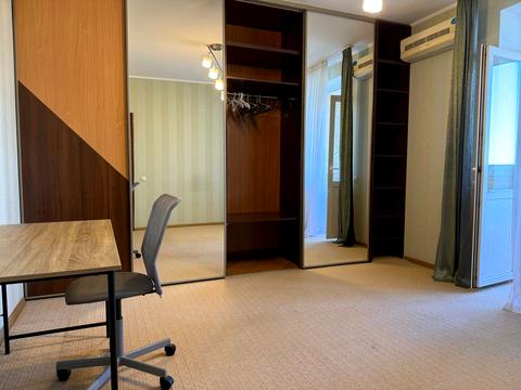 квартира за адресою Миколи Амосова вул., 4