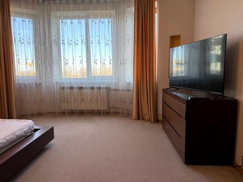 квартира за адресою Миколи Амосова вул., 4