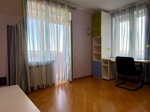 квартира за адресою Миколи Амосова вул., 4