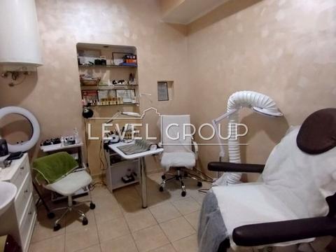 коммерческая по адресу Владимира Ивасюка просп. (Героїв Сталінграду), 10а