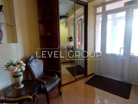 коммерческая по адресу Владимира Ивасюка просп. (Героїв Сталінграду), 10а