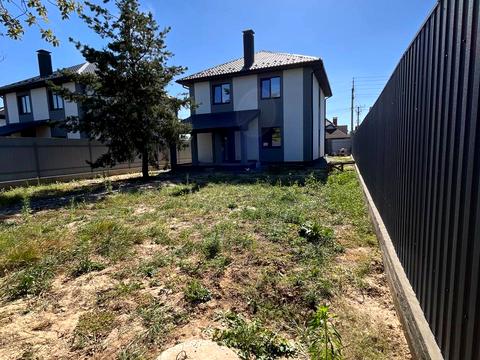 будинок за адресою Центральна вул.