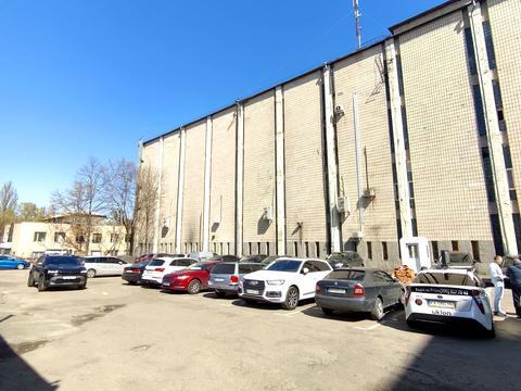 коммерческая по адресу Салютная ул., 5