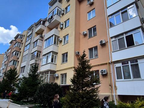 квартира по адресу Черноморск (Ильичевск), Парусная ул. (Героев Сталинграда), 1н