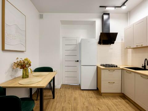 квартира за адресою Святого Теодора пл., 11