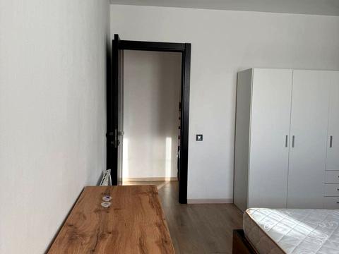 квартира за адресою Лауреатська вул., 86