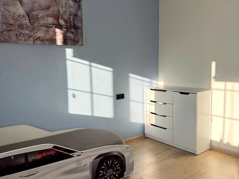 квартира за адресою Лауреатська вул., 86