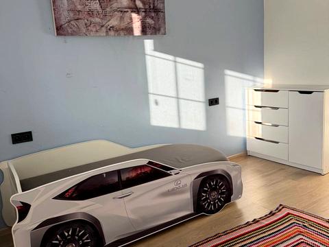 квартира за адресою Лауреатська вул., 86