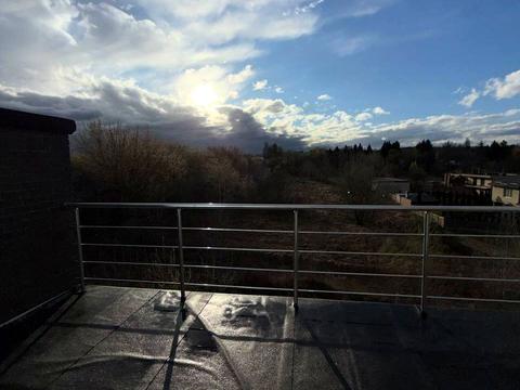 квартира за адресою Лауреатська вул., 86