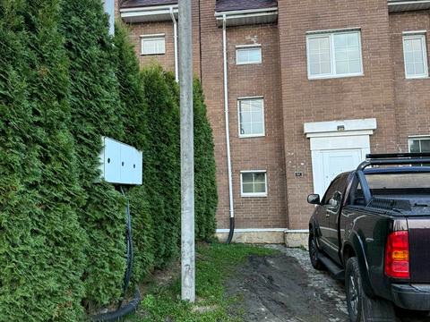 квартира за адресою Лауреатська вул., 86