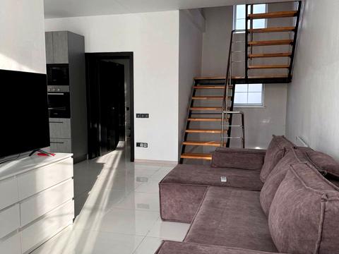 квартира за адресою Лауреатська вул., 86