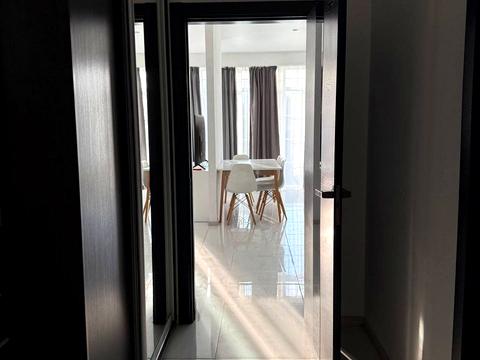 квартира за адресою Лауреатська вул., 86