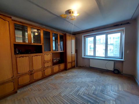 квартира за адресою Михайла Грушевського вул., 142