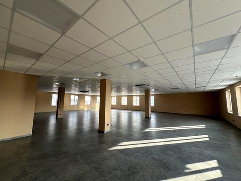 комерційна за адресою Івана Сірка вул., 11б