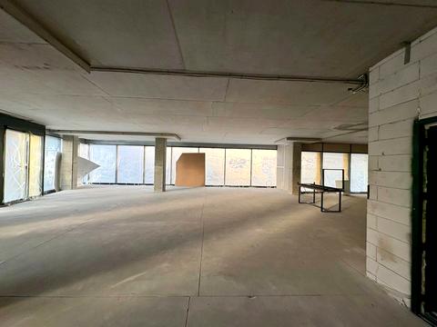 комерційна за адресою Виконкомівська вул., 15-А