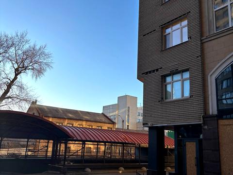 комерційна за адресою Антоновича вул. (Горького), 72