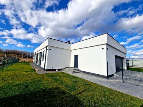 будинок за адресою Паркова вул.