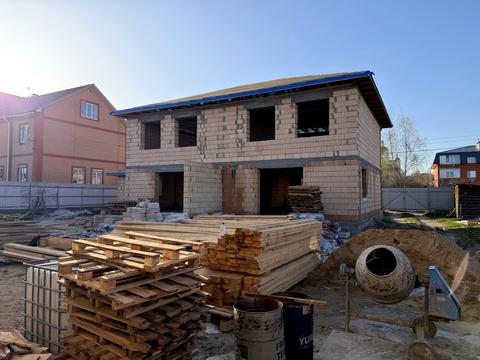 будинок за адресою Левка Ревуцького вул., 1