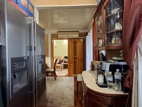 квартира за адресою Космічна вул., 100