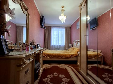 квартира за адресою Космічна вул., 100