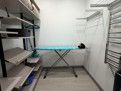 квартира за адресою Дніпровська набережна вул., 15-Д