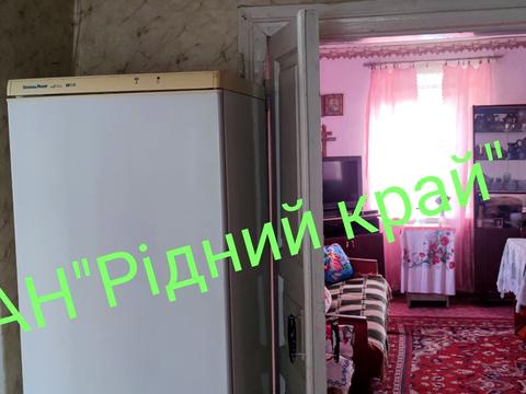 дом по адресу Центральна, 10