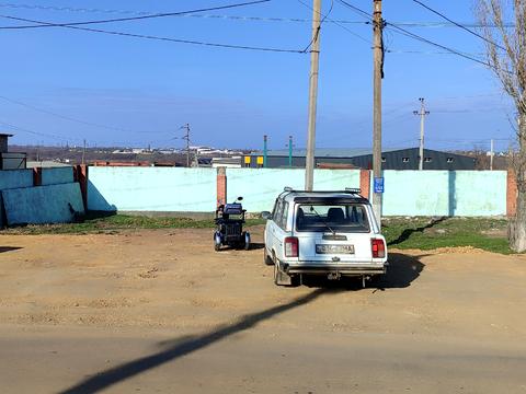 комерційна за адресою Крупської вул., 2/4