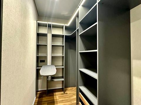 квартира за адресою Олександра Олеся вул., 17-А