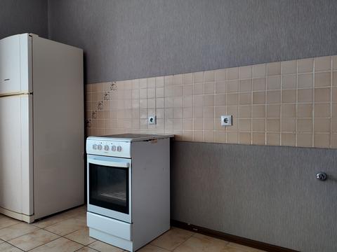 квартира за адресою Воскресенська вул., 12-Б