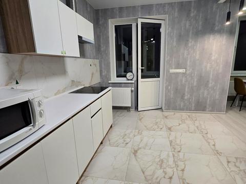 квартира за адресою Павла Чубинського вул., 7