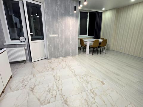 квартира за адресою Павла Чубинського вул., 7