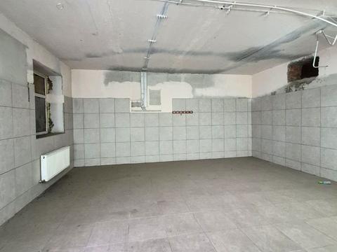 комерційна за адресою Євгена Коновальця вул., 138А