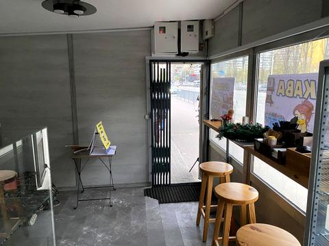 комерційна за адресою Героїв просп., 19