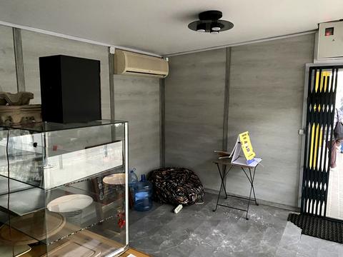 комерційна за адресою Героїв просп., 19