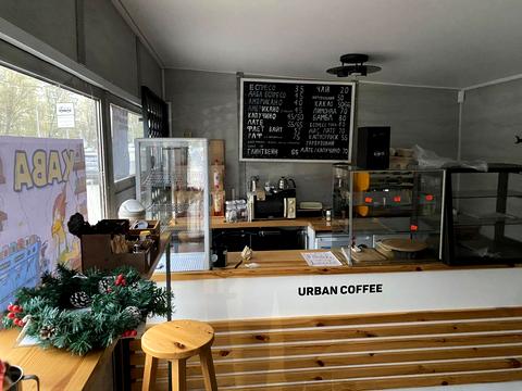 комерційна за адресою Героїв просп., 19