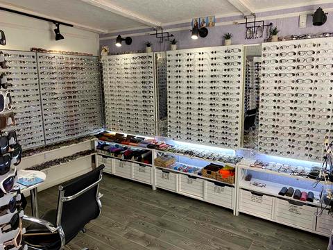 комерційна за адресою Героїв просп., 19