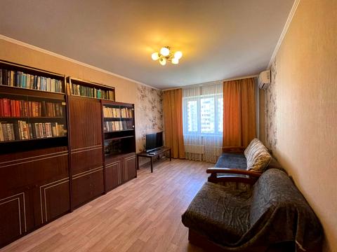 квартира по адресу Урловская ул., 1/8