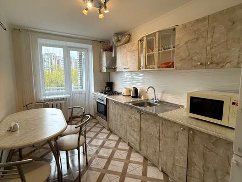 квартира за адресою Львів, Євгена Патона вул., 9