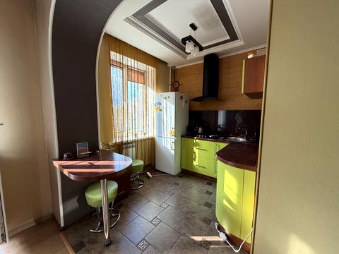 квартира за адресою Пластова вул. (Івана Сергієнка), 17